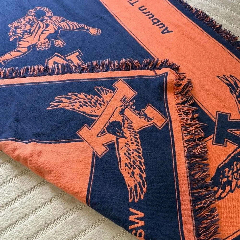 VTG Auburn Tigers 'War Eagle' throw blanket Collage School Decor Home Alabama
